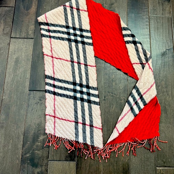 Burberry scarf. Cashmere , wool, reversible - Picture 1 of 4